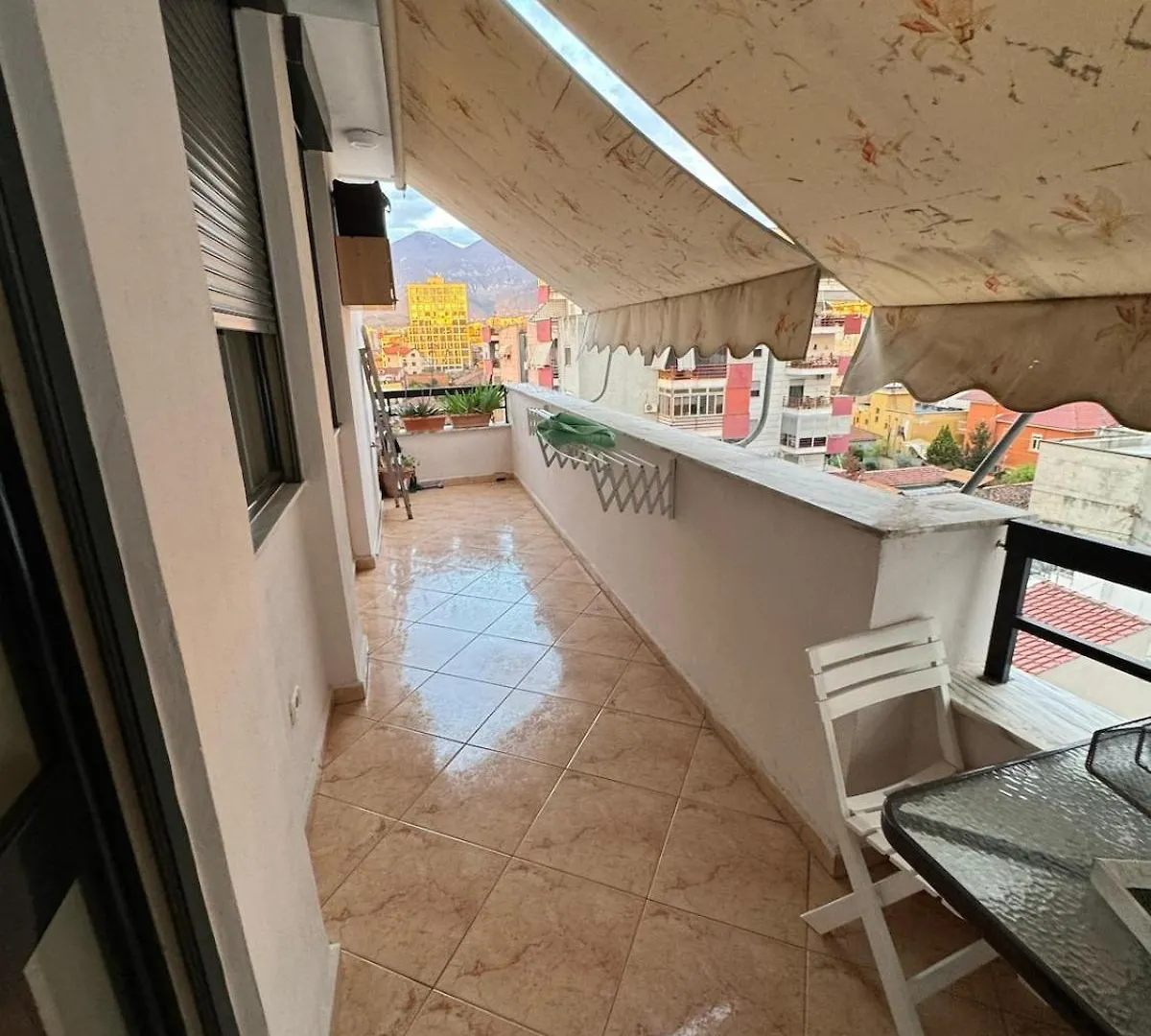 Robisa Escape Your Ideal Getaway Tirana 0*,